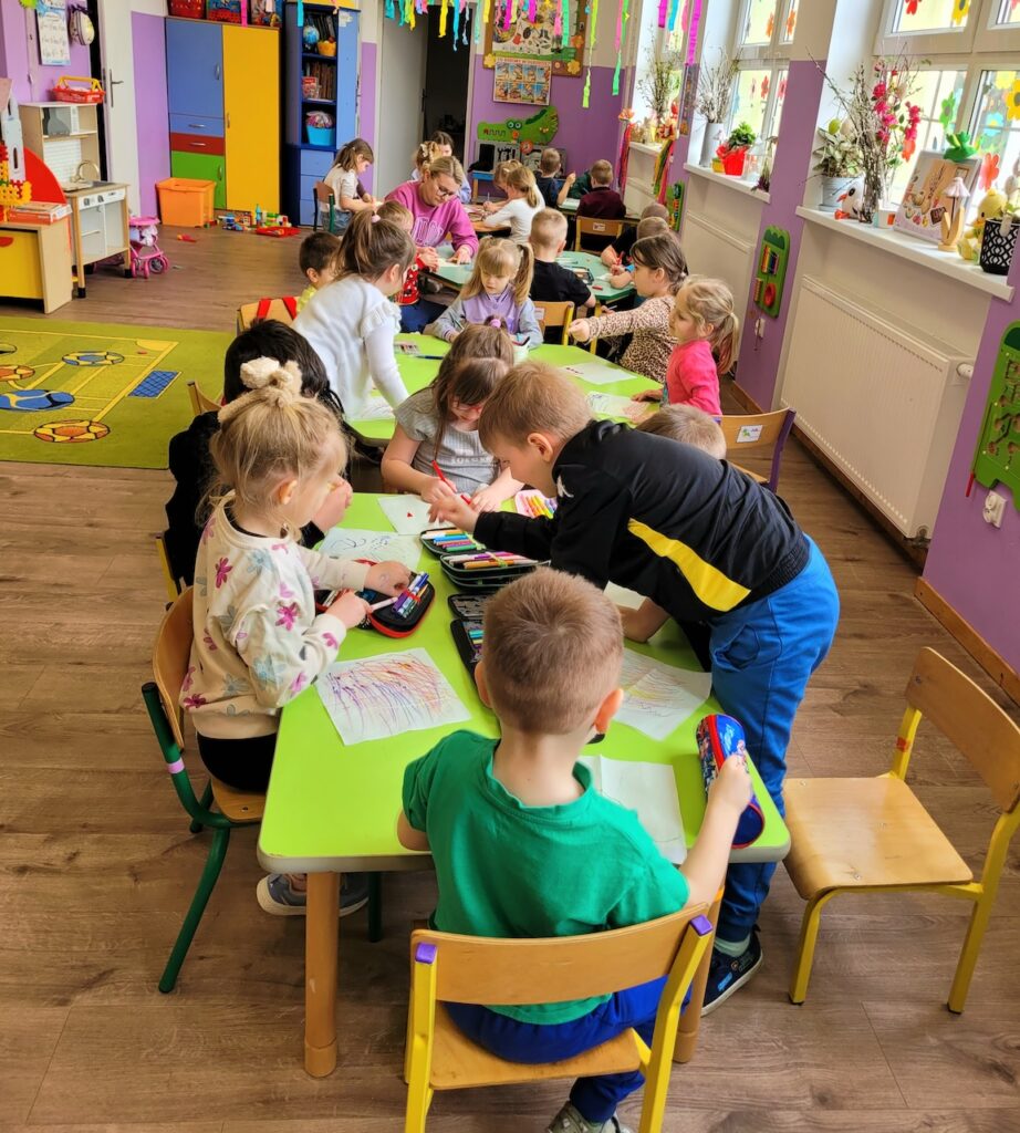 Pisanki, jajka malowane- warsztaty w przedszkolu